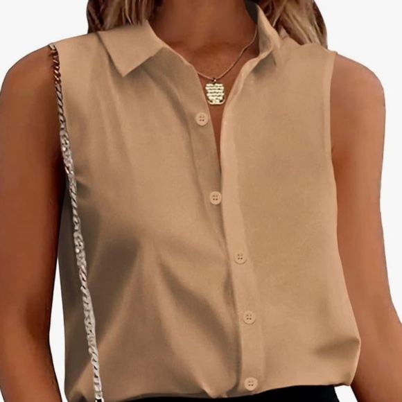 Women’s Sleeveless  blouse - Brand New - Size - small. - Picture 1 of 8